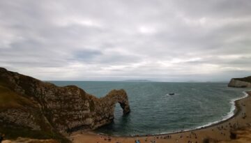 Wzór cv po angielsku dla sprzedawcy - jak napisać cv w branży handlowej?